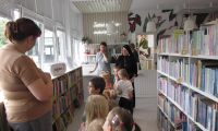 w bibliotece miejskiej