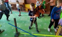  Hobby horsing - gość w przedszkolu, Ola, starsza siostra Mai, opowiada o swojej pasji