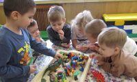 dzień dinozaura w przedszkolu 