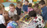 dzień dinozaura w przedszkolu 