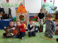 Czytaj więcej: Galeria - prace plastyczne