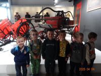 Czytaj więcej: Galeria - prace plastyczne