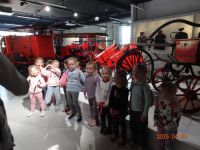 Czytaj więcej: Galeria - prace plastyczne