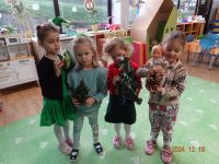 Czytaj więcej: Galeria - prace plastyczne